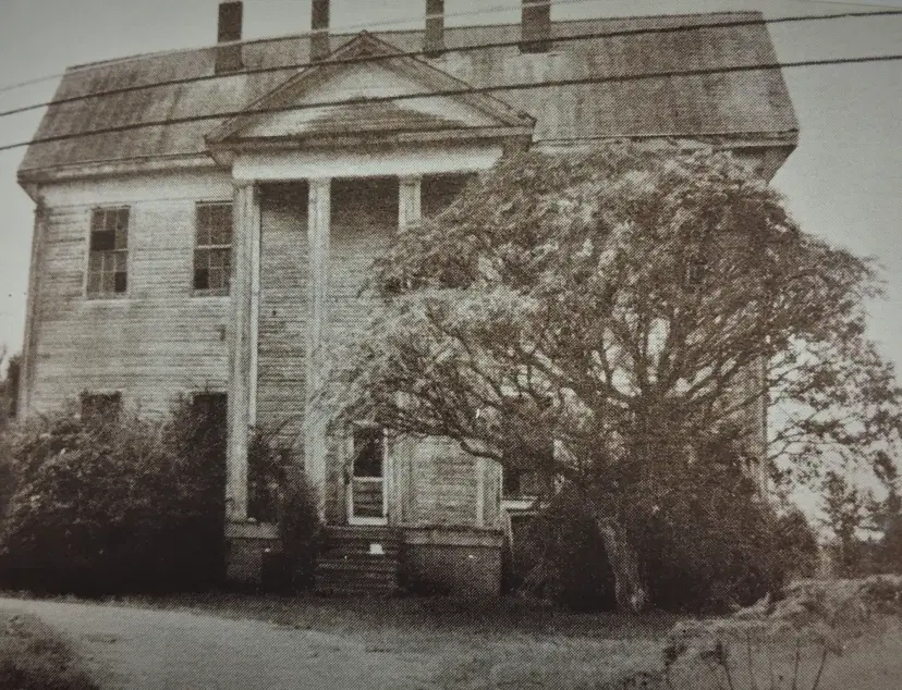 Ickett McCollough House We Call It The Bell House